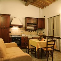 apartment-with-furnished-kitchen-tuscany