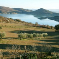 lago-di-montedoglio-in-toscana